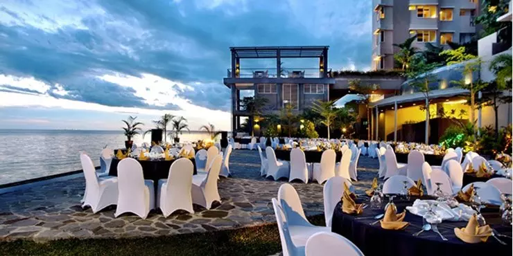 The ideal venue for Social Gathering,Gala Dinner and Outdoor Wedding.