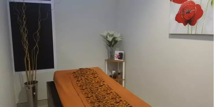 Calm your body, mind, and soul with a wide range of pampering treatment. The Artha Spa located on the basement level gives you options that suits to your needs, from relaxing foot massage to a comprehensive rejuvenating treatments.